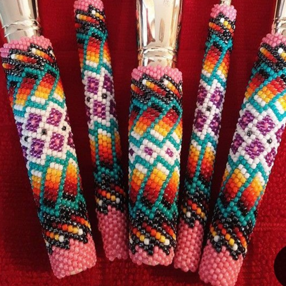 Brush beaded covers - Picture 3 of 3